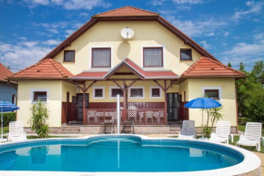 Holiday home in Balatonmariafürdo 19511, Balatonmariafürdö